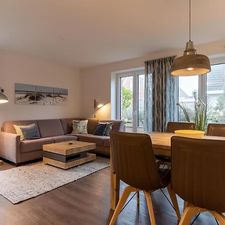 Appartementhaus Olsdorfer Strasse Gluecksmomente Unten Apartmán