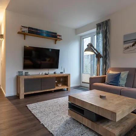 Appartementhaus Olsdorfer Strasse Gluecksmomente Unten Apartment