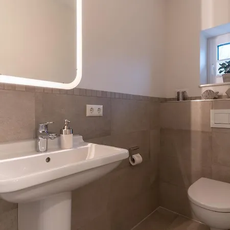 Appartementhaus Olsdorfer Strasse Gluecksmomente Unten Apartmán Böhl