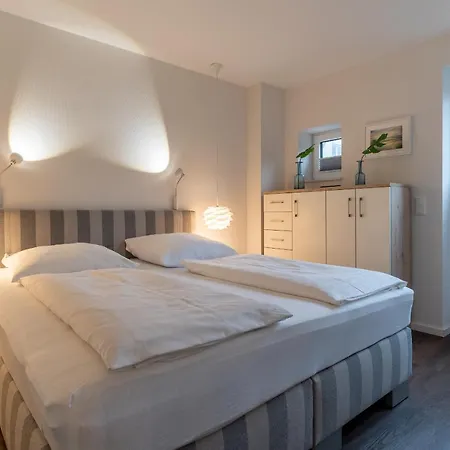 Appartementhaus Olsdorfer Strasse Gluecksmomente Unten Apartment Sankt Peter-Ording